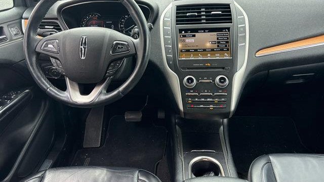 2017 Lincoln MKC Select