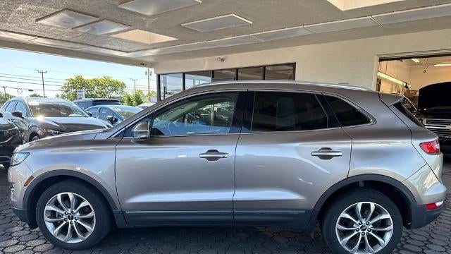 2019 Lincoln MKC Select