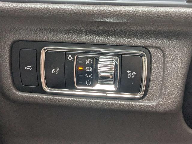 2023 Lincoln Corsair - $36,156