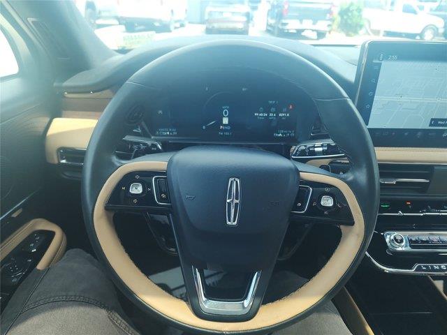 2023 Lincoln Corsair - $30,980