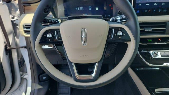 2025 Lincoln Corsair Reserve
