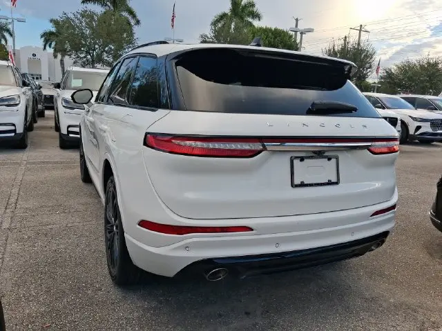 2023 Lincoln Corsair - $29,990