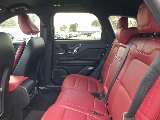 2023 Lincoln Corsair - $29,990