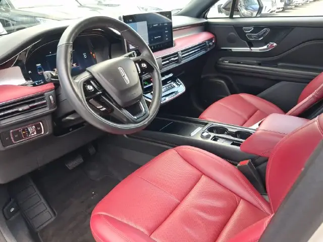 2023 Lincoln Corsair - $29,990