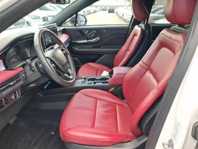 2023 Lincoln Corsair - $29,990