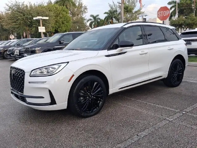 2024 Lincoln Corsair - $28,990