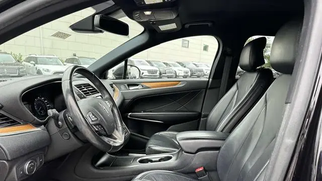 2019 Lincoln MKC Select