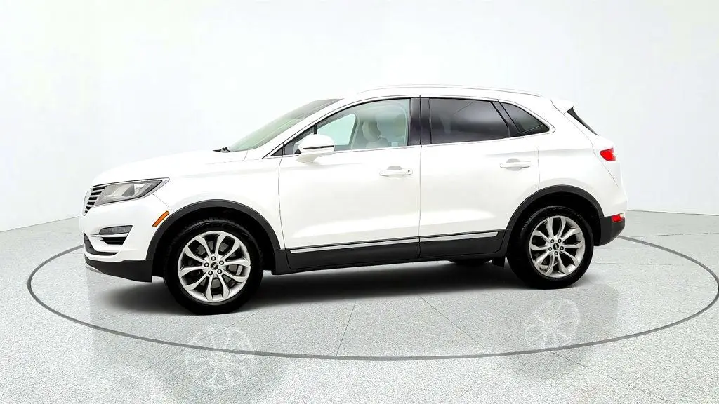 2016 Lincoln MKC - $10,495