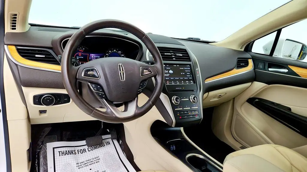 2016 Lincoln MKC - $10,495
