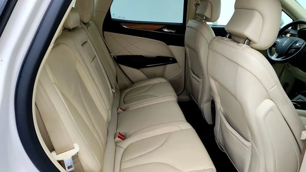 2016 Lincoln MKC - $10,495