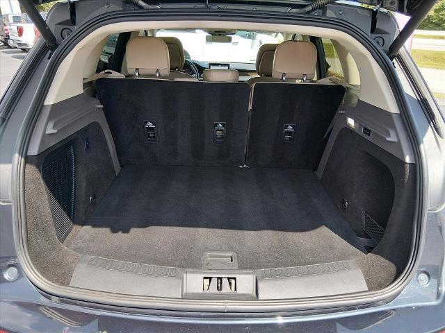 2020 Lincoln Corsair - $18,999