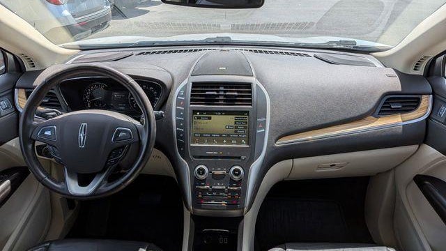 2016 Lincoln MKC Select