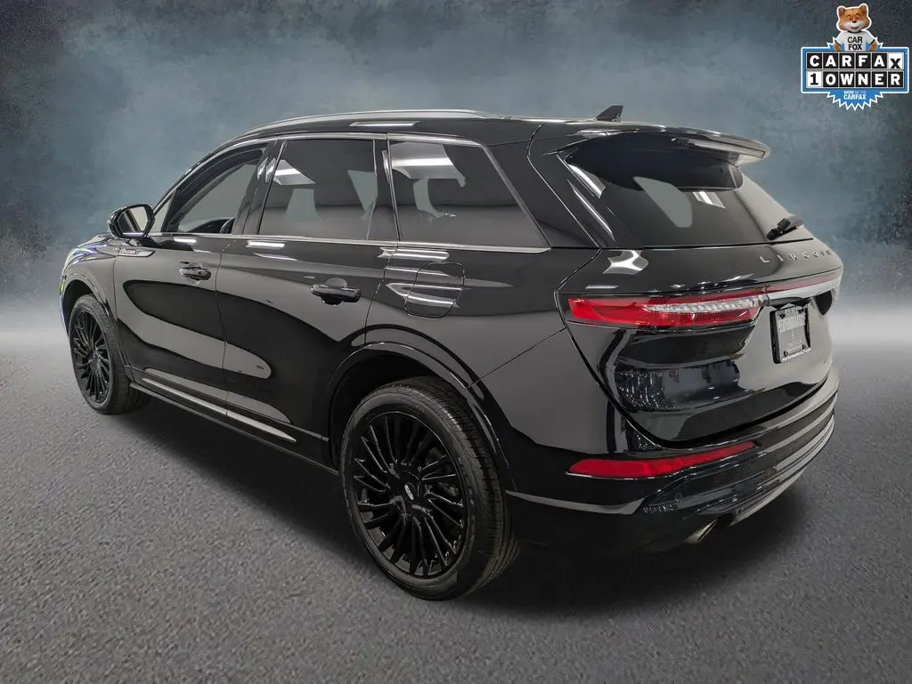 2022 Lincoln Corsair - $24,011