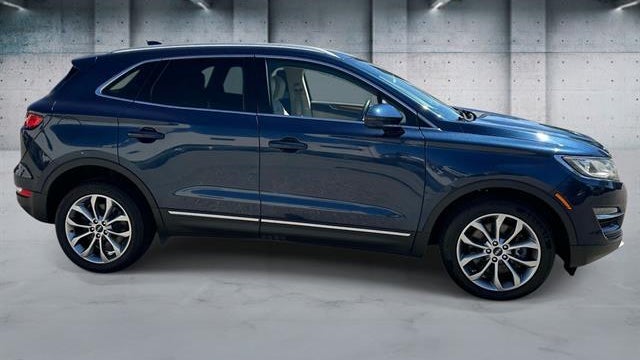 2017 Lincoln MKC Select