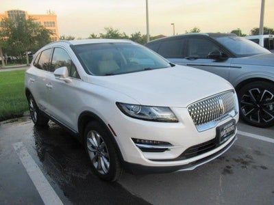 Photo of a 2019 Lincoln MKC AWD Select 4DR SUV for sale