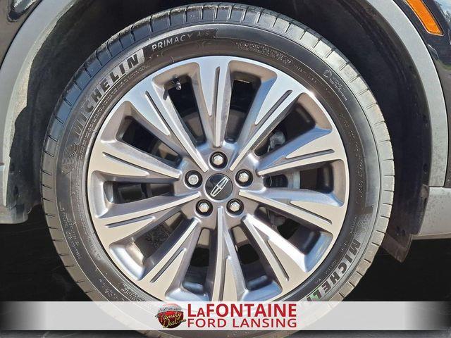 2022 Lincoln Corsair - $26,500