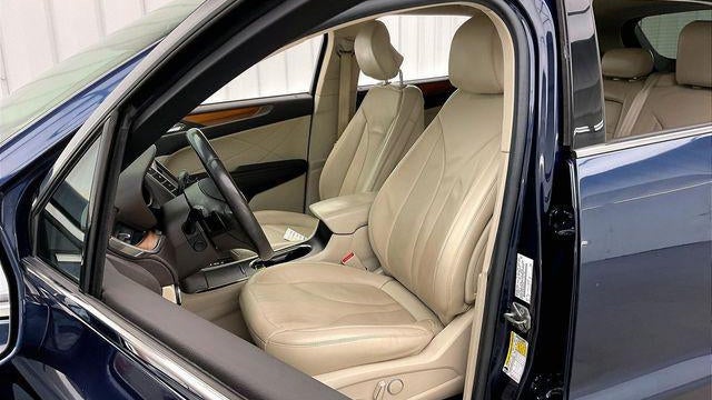 2017 Lincoln MKC Select