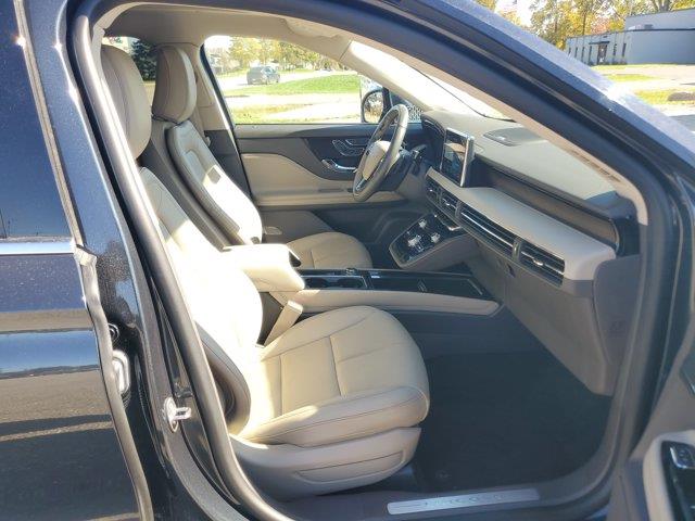 2021 Lincoln Corsair - $27,995