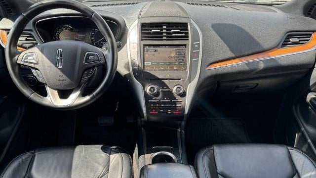 2017 Lincoln MKC Select