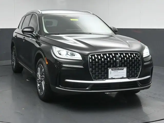 2023 Lincoln Corsair - $37,595