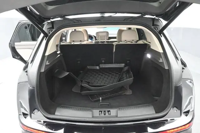 2023 Lincoln Corsair - $37,595