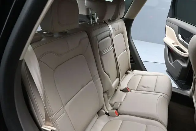 2023 Lincoln Corsair - $37,595