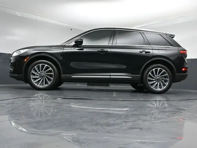 2023 Lincoln Corsair - $37,595