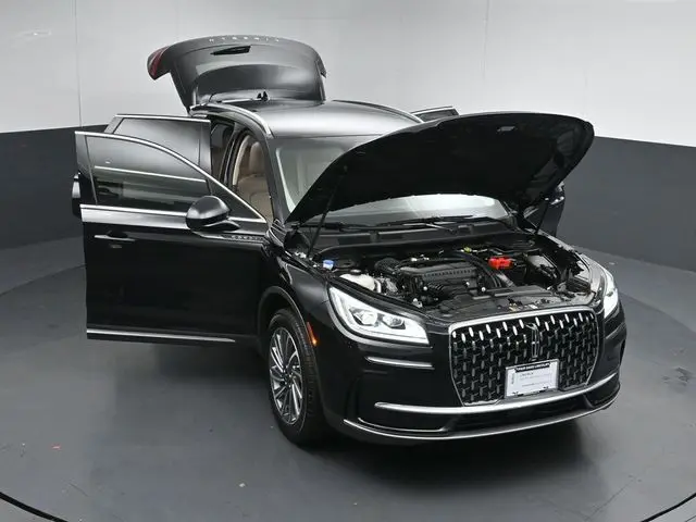 2023 Lincoln Corsair - $37,595