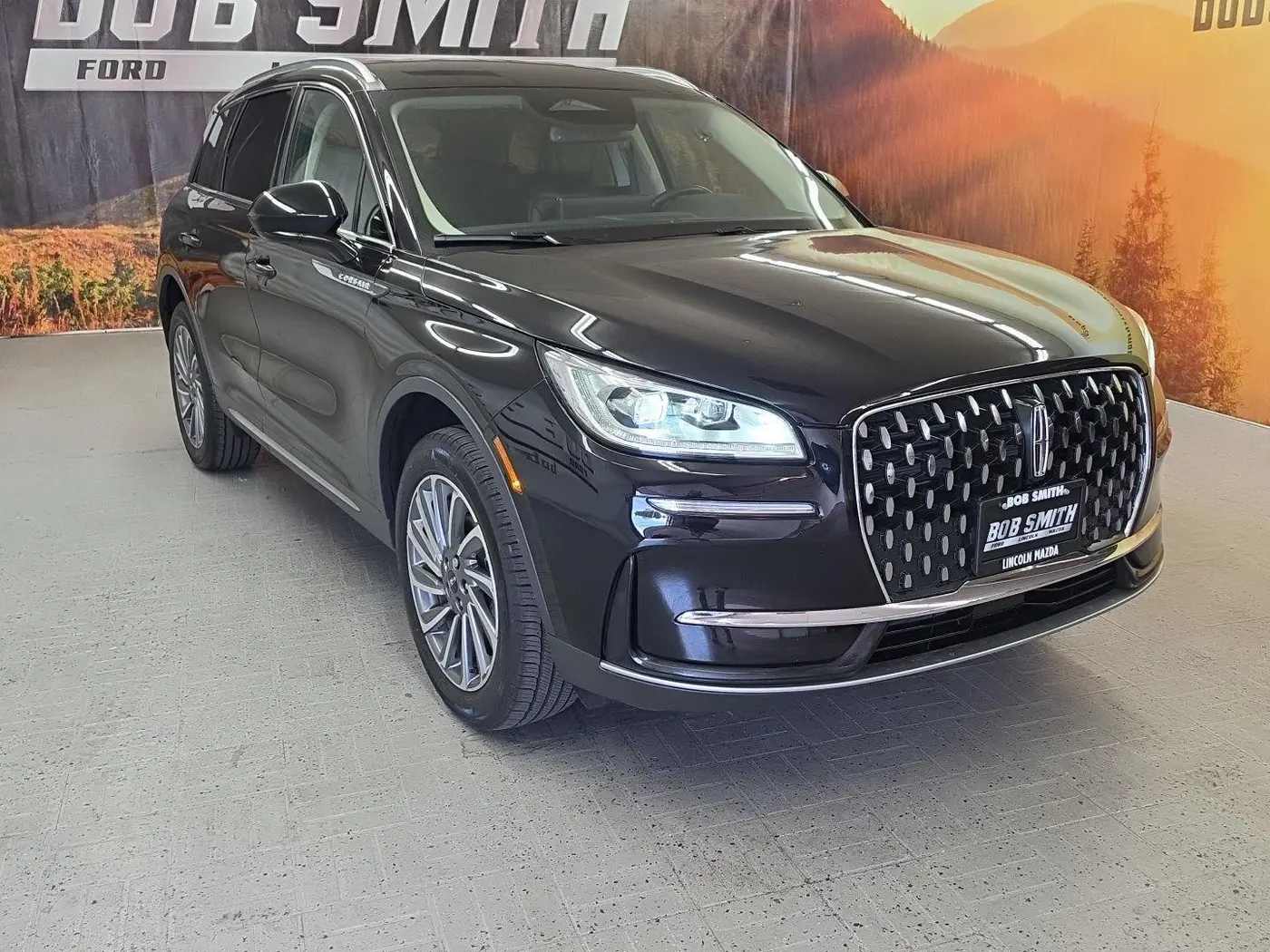 2024 Lincoln Corsair - $40,999