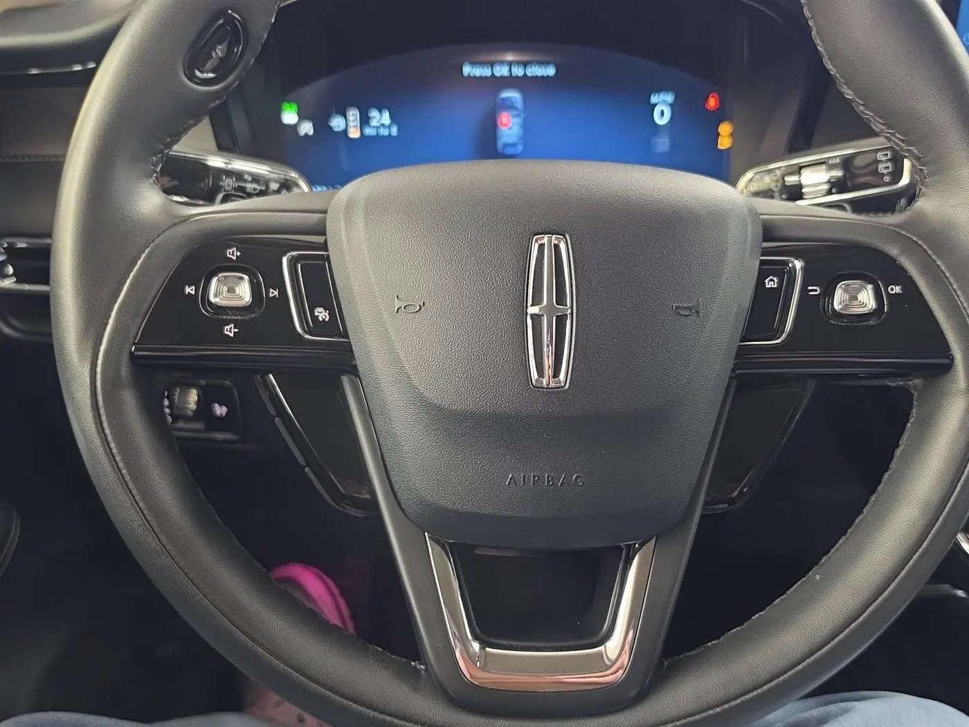2024 Lincoln Corsair - $40,999
