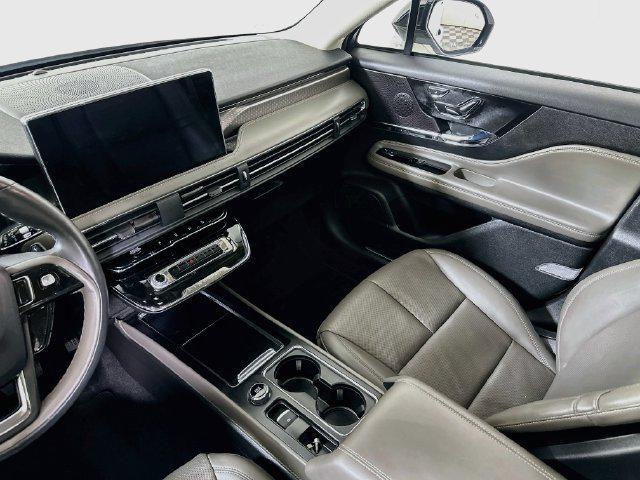 2023 Lincoln Corsair - $27,495
