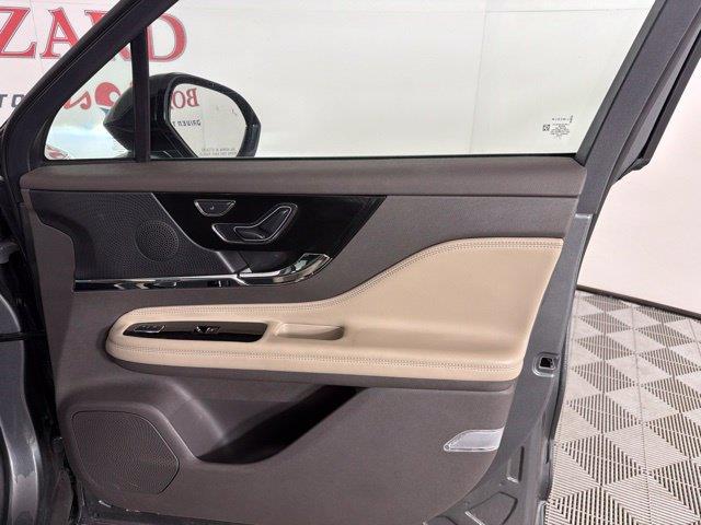 2024 Lincoln Corsair - $37,000