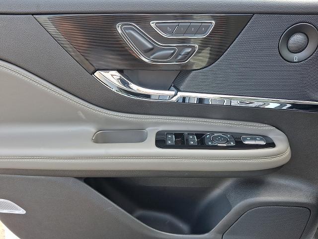 2024 Lincoln Corsair - $42,223