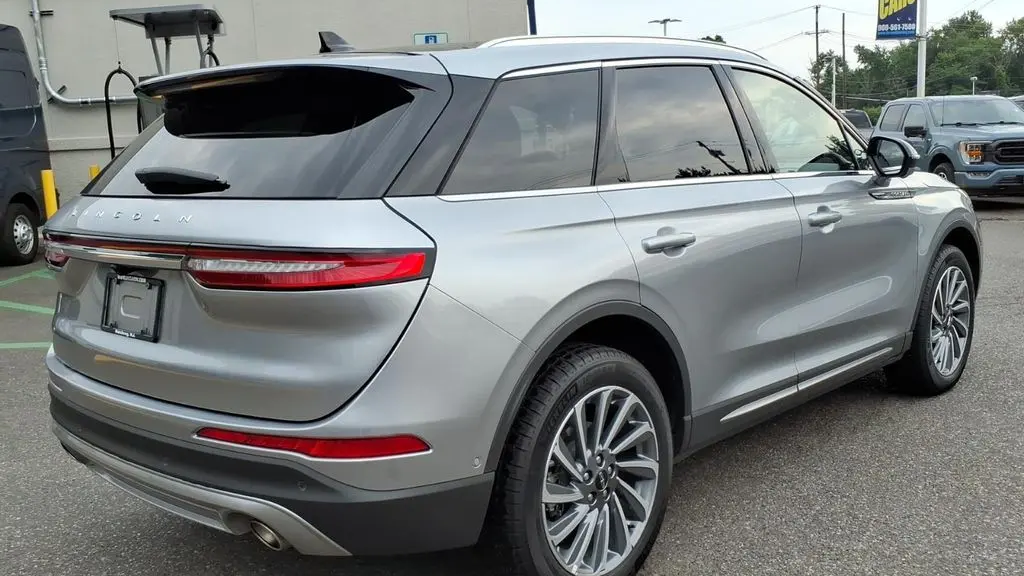 2023 Lincoln Corsair Reserve