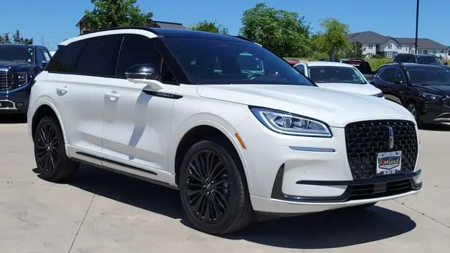 Preowned 2025 Lincoln Corsair Reserve for Sale