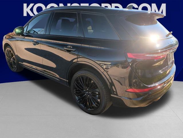 2023 Lincoln Corsair - $34,900