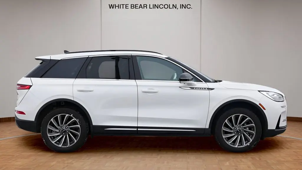 2025 Lincoln Corsair Reserve