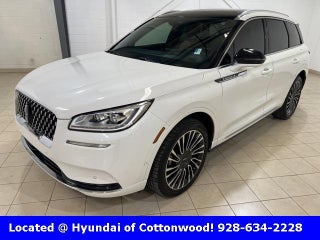 2020 Lincoln Corsair with Pristine White Exterior