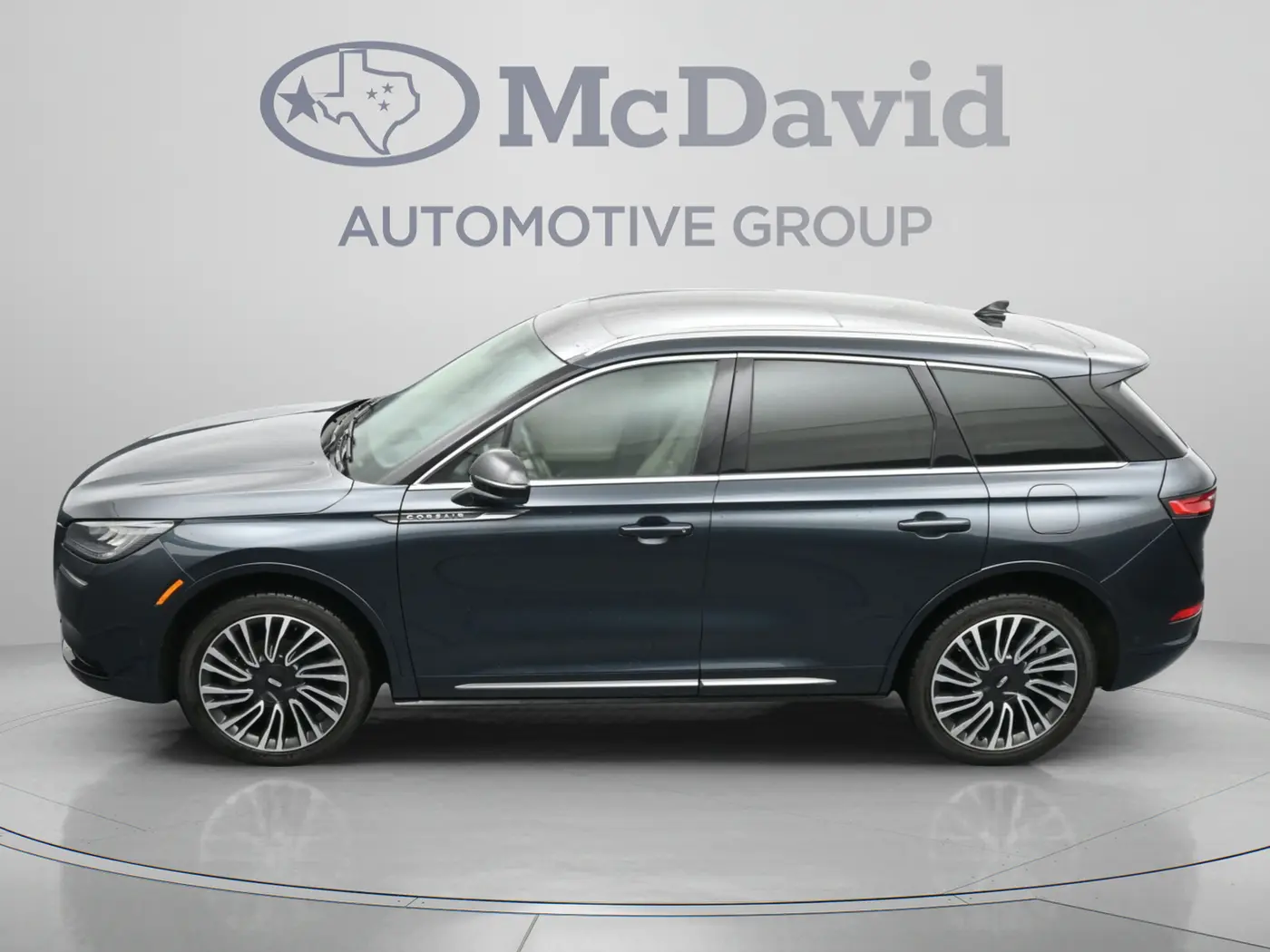 2022 Lincoln Corsair - $25,699