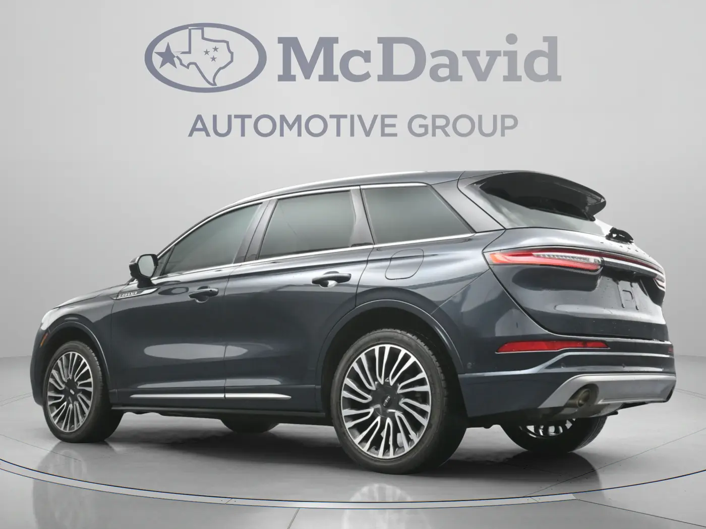 2022 Lincoln Corsair - $25,699