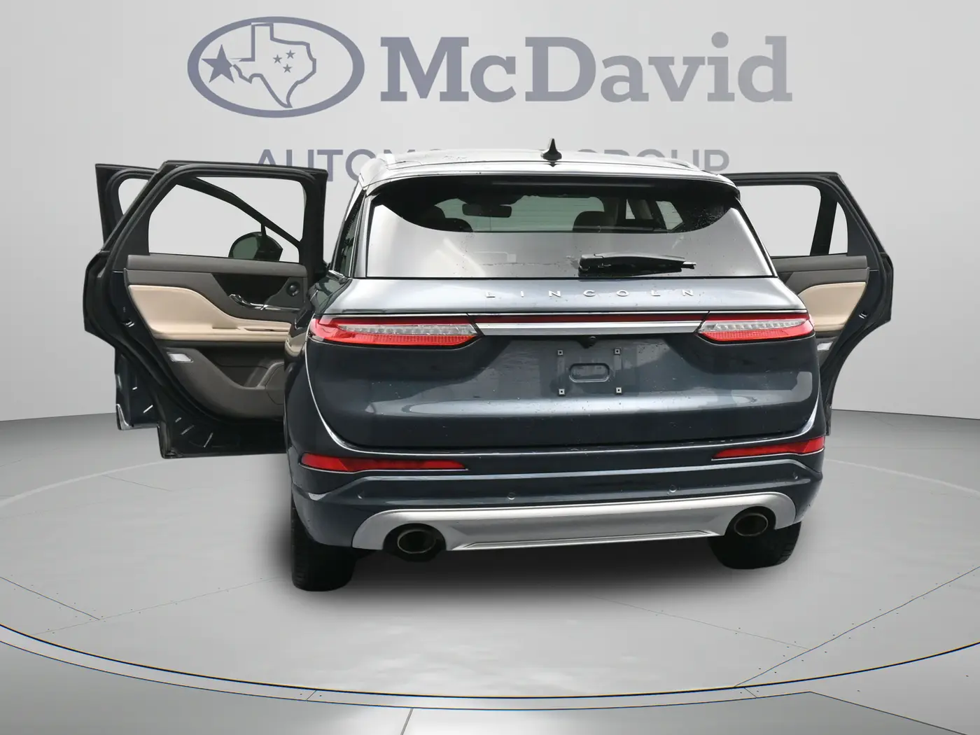 2022 Lincoln Corsair - $25,699