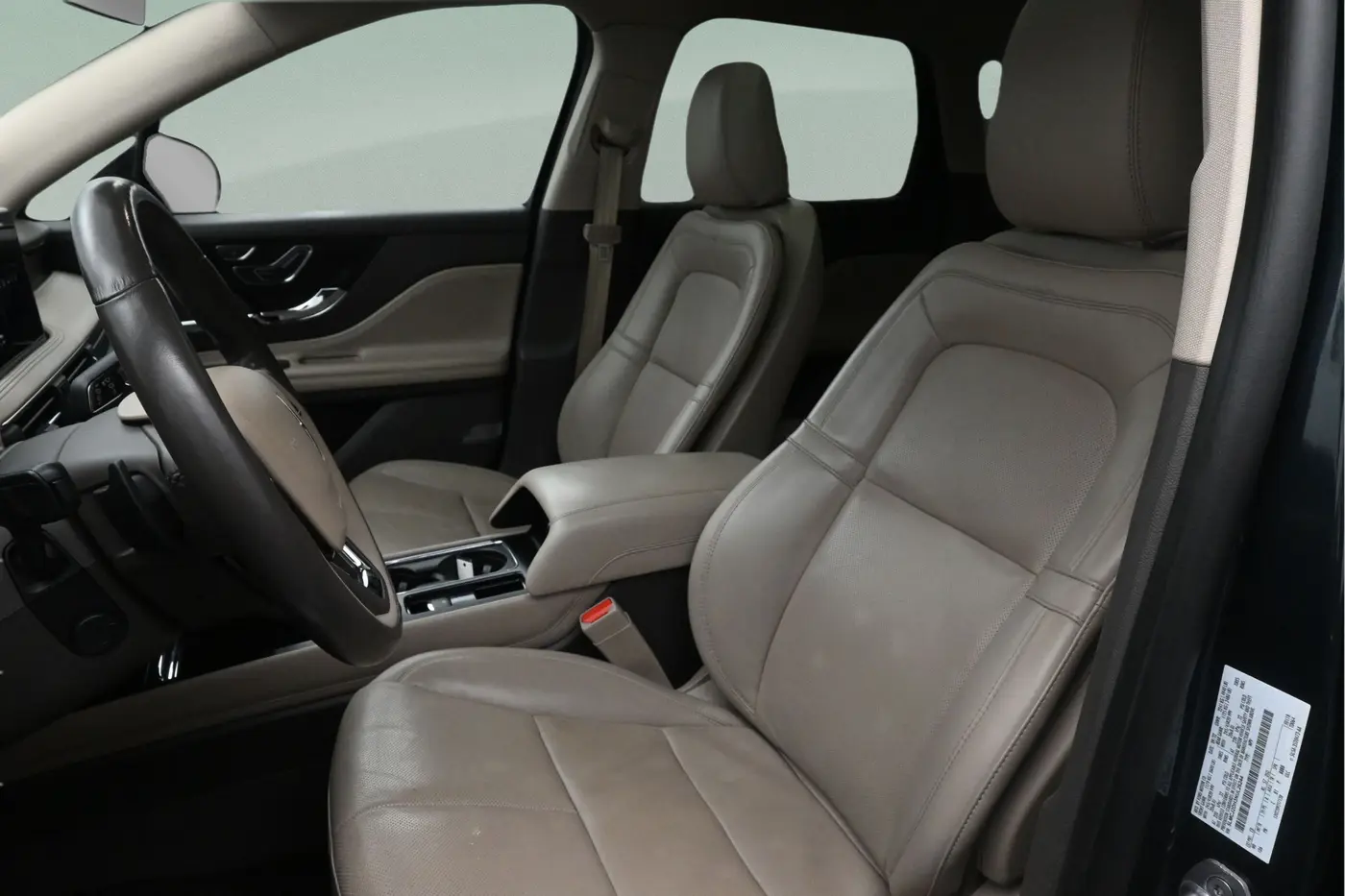 2022 Lincoln Corsair - $25,699