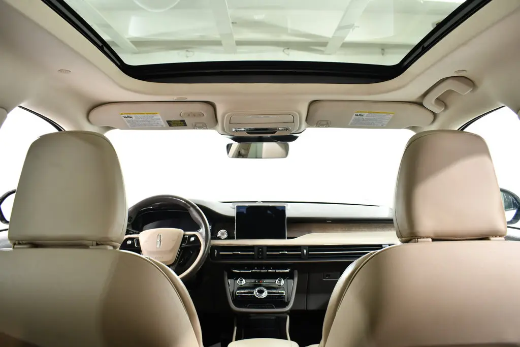 2021 Lincoln Corsair - $20,755