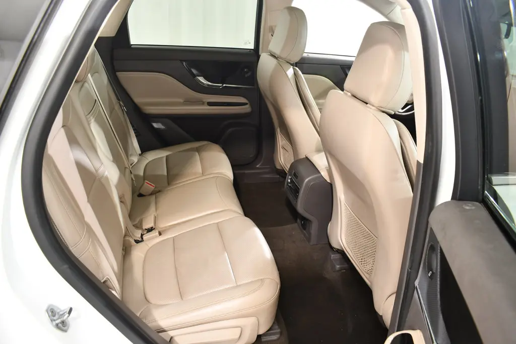 2021 Lincoln Corsair - $20,755
