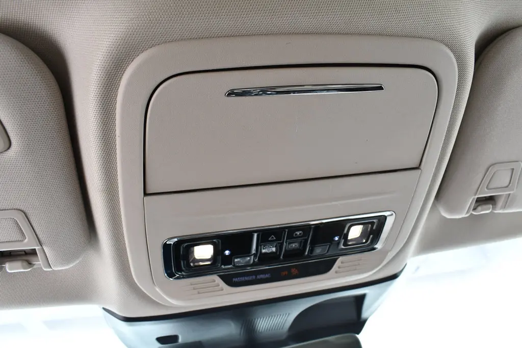 2021 Lincoln Corsair - $20,755