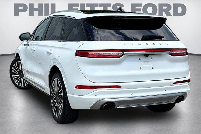 2021 Lincoln Corsair - $24,900