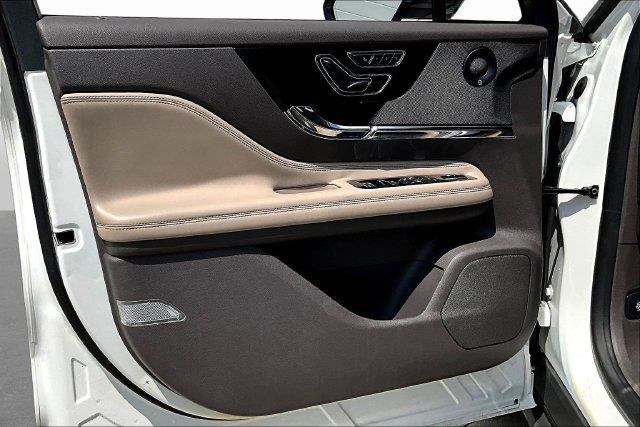 2021 Lincoln Corsair - $24,900