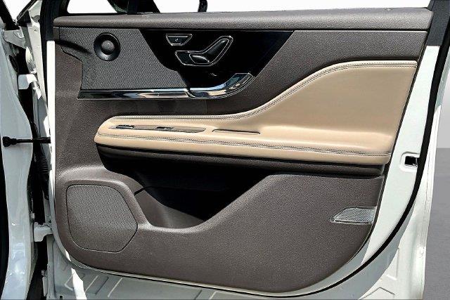 2021 Lincoln Corsair - $24,900