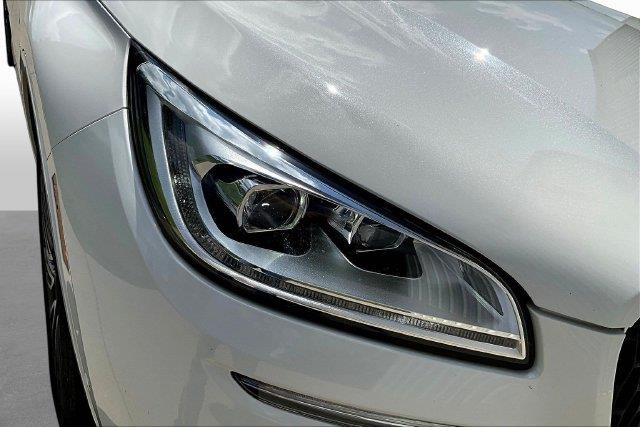 2021 Lincoln Corsair - $24,900