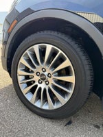 2017 MKC Thumbnail 9